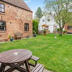 Little Barn - 16438 Vakantiehuis *