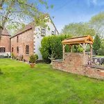 Little Barn - 16438 *